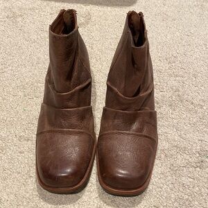 Kork Ease Leather Boots